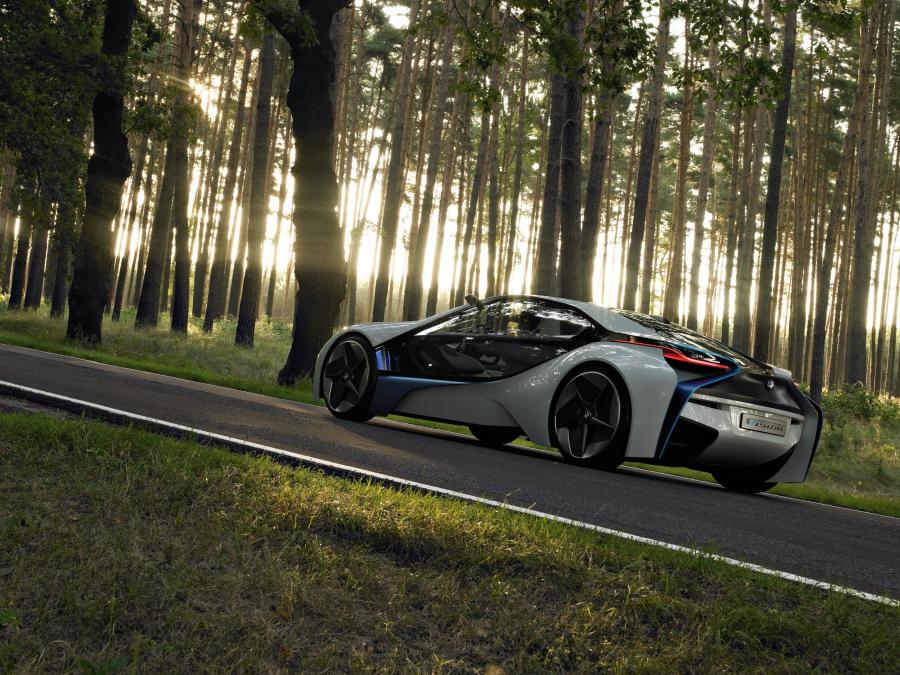  BMW Vision EfficientDynamics Concept 2009 года  (фото 29 из 206)